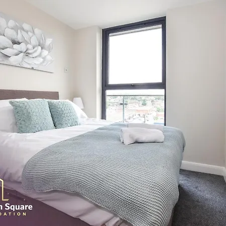 Skinner Lane Apartment